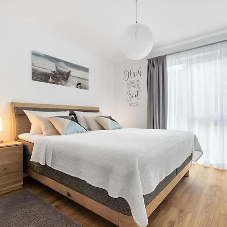 With 3 Bedrooms * Olpenitz