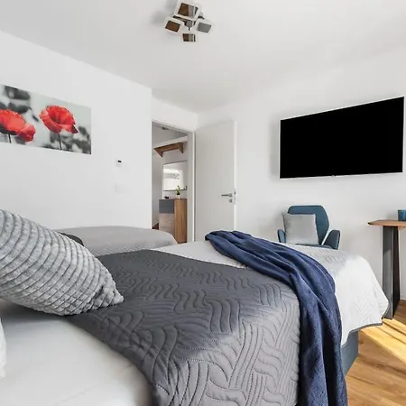 With 3 Bedrooms Nyaraló *